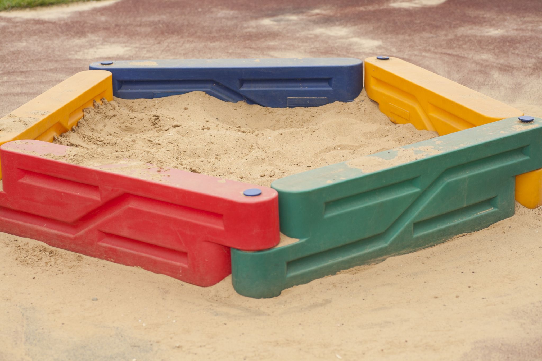 Sandkasten selber bauen Tipps & Tricks und 13 Ideen