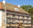 KfW Förderung Sanierung: Altbau sanieren, dabei richtig sparen ( Foto: Shutterstock- Radomir )