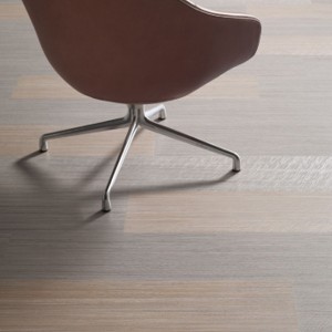 Linoleum in Holzoptik: Forbo Marmoleum Modular Lines "T3573 trace of nature" (100 x 25 cm) (Foto: Bricoflor)