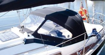 Sunproof Premium-Gewebe schützt zuverlässig vor Regen, Sonneneinstrahlung und (Foto: Robert Lindemann KG)