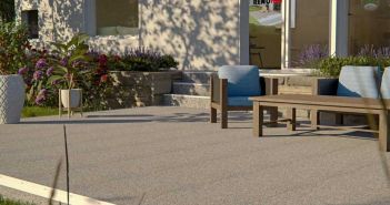 Herbstliche Aufwertung von Balkon und Terrasse mit RENOfloor (Foto: RENOfloor(R) GmbH)