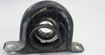 Offenes Mittellager erfordert regelmäßige Kontrolle bei Drehzahlen und (Foto: Welte Cardan-Service GmbH)