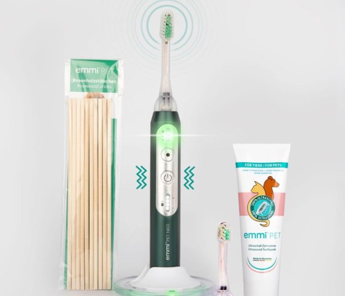 emmi-PET NEO: Die Innovation in der Zahnpflege für Tiere (Foto: Emmi Ultrasonic GmbH)